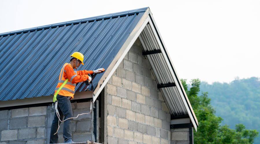 Expert Emergency Roof Repairs services in Berlin, ND